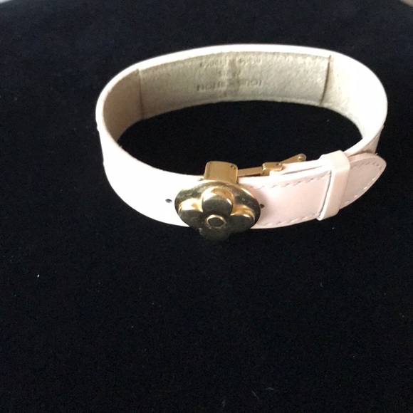 Louis Vuitton Jewelry - Authentic Louis Vuitton pink Vernis Bracelet